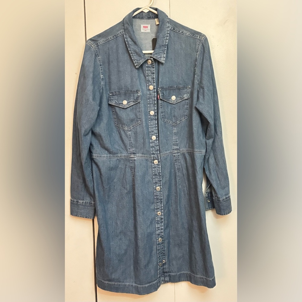 LEVI’S SNAP BUTTON LONG SLEEVE BLUE JEAN DRESS, size XXL
